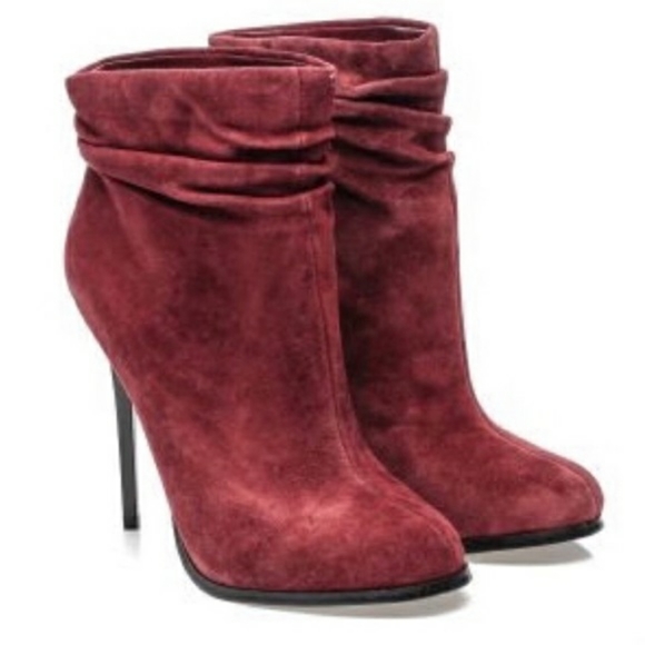 ALDO Burgundy Red Bootie - Picture 1 of 7